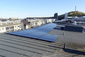 Solceller på taket till kvarteret Maltet.